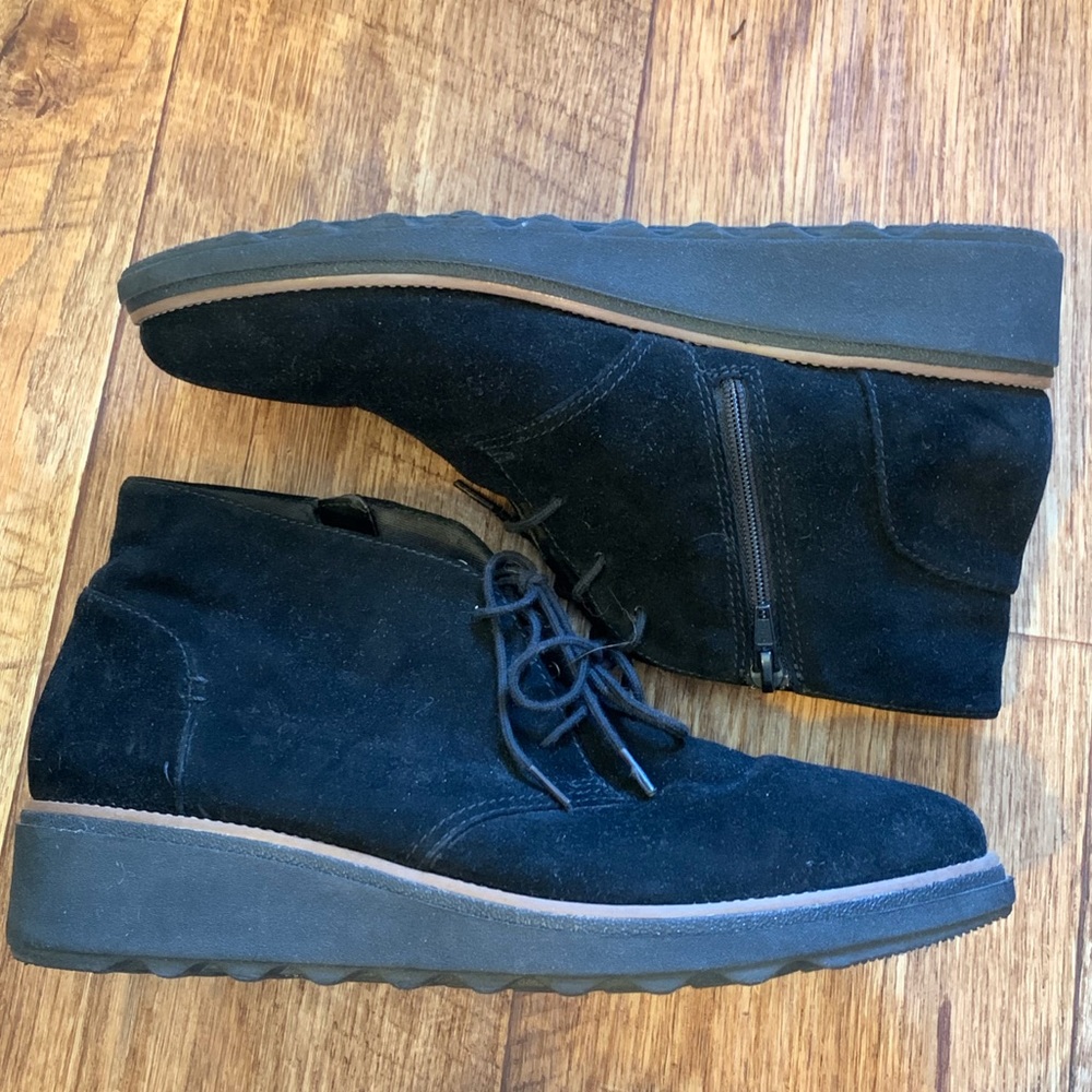 Clarks Sharon Lace-Up Bootie